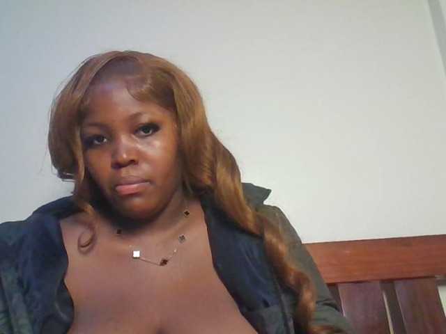 CuteTinkerbella live cam on BongaCams