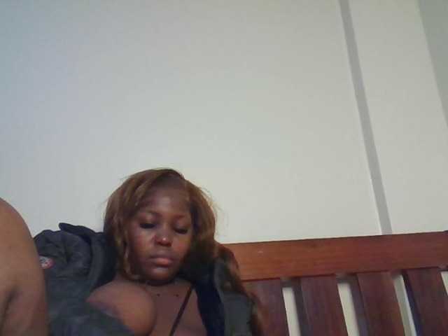 CuteTinkerbella live cam on BongaCams