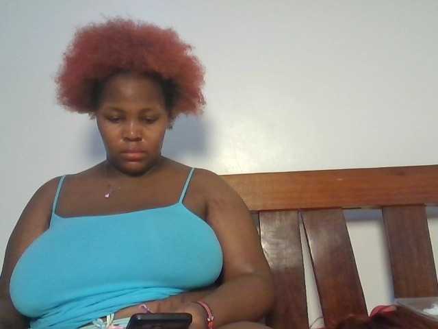 CuteTinkerbella live cam on BongaCams