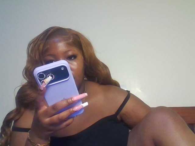 CuteTinkerbella live cam on BongaCams