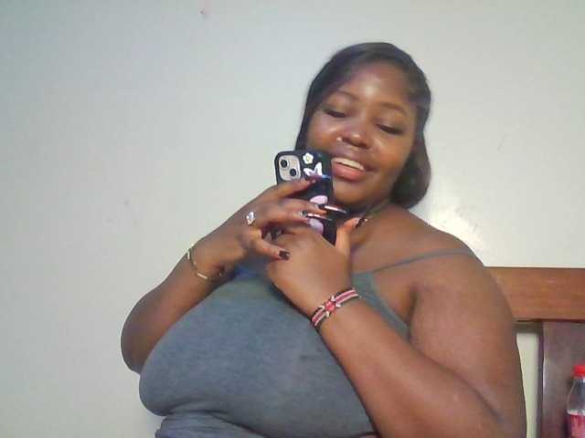 CuteTinkerbella live cam on BongaCams