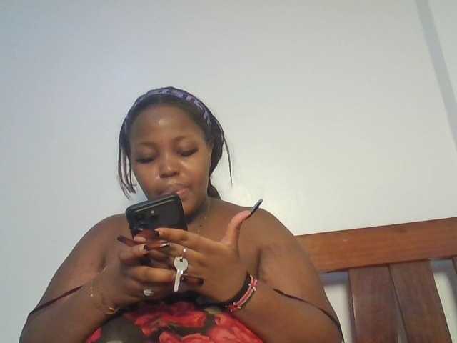 CuteTinkerbella live cam preview