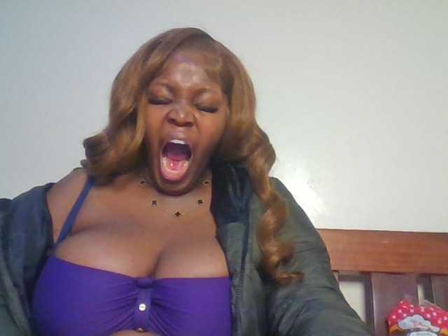 CuteTinkerbella live cam on BongaCams