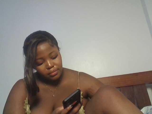 CuteTinkerbella live cam on BongaCams