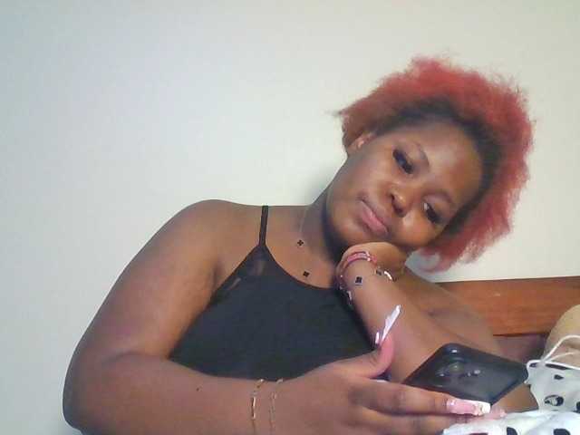 CuteTinkerbella live cam on BongaCams