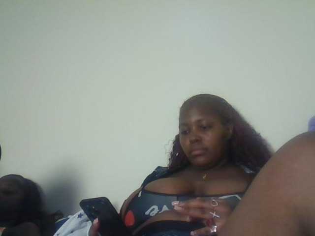 CuteTinkerbella live cam on BongaCams