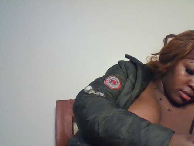 CuteTinkerbella live cam on BongaCams