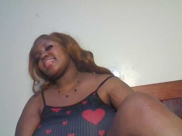 CuteTinkerbella live cam on BongaCams