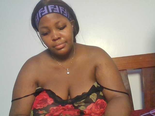 CuteTinkerbella live cam on BongaCams