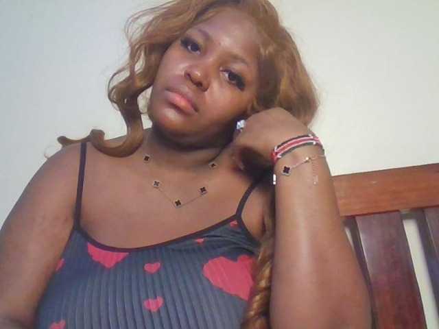 CuteTinkerbella live cam on BongaCams