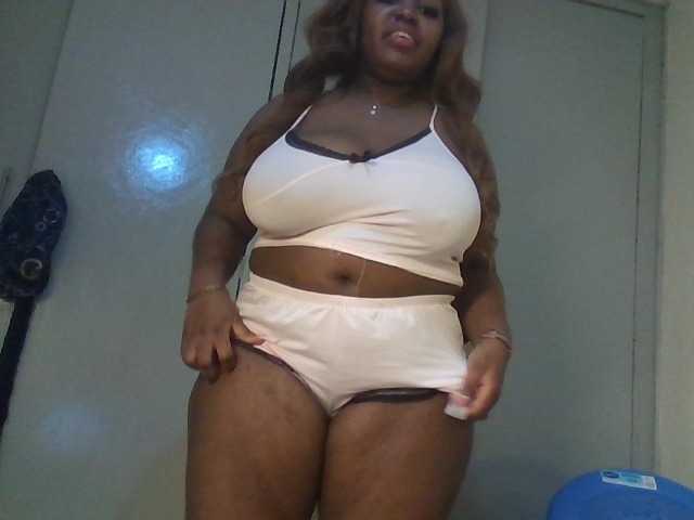 CuteTinkerbella live cam on BongaCams