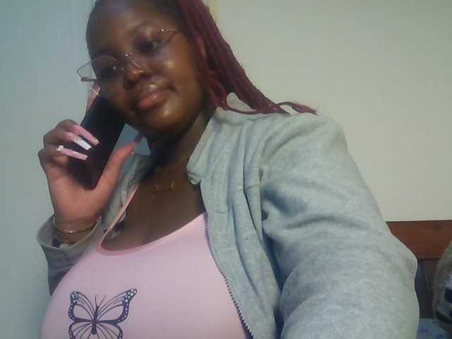 CuteTinkerbella live cam on BongaCams