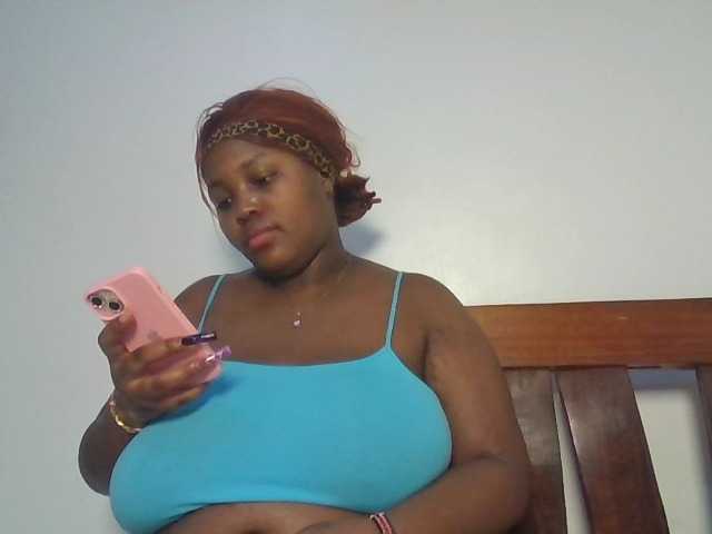 CuteTinkerbella live cam on BongaCams