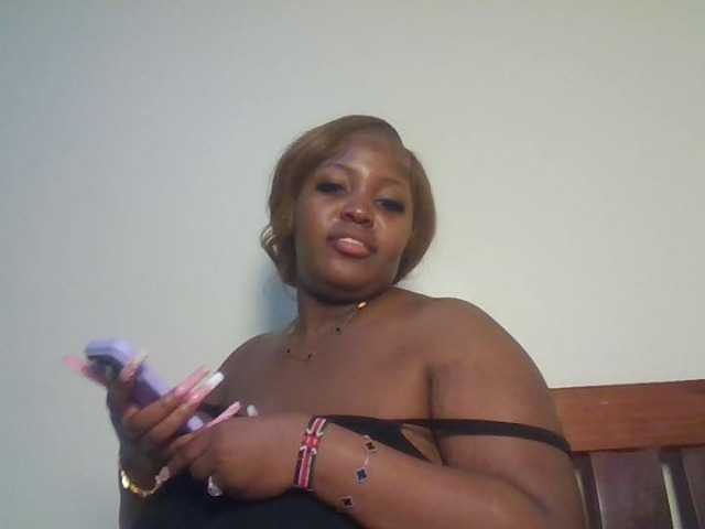 CuteTinkerbella live cam on BongaCams