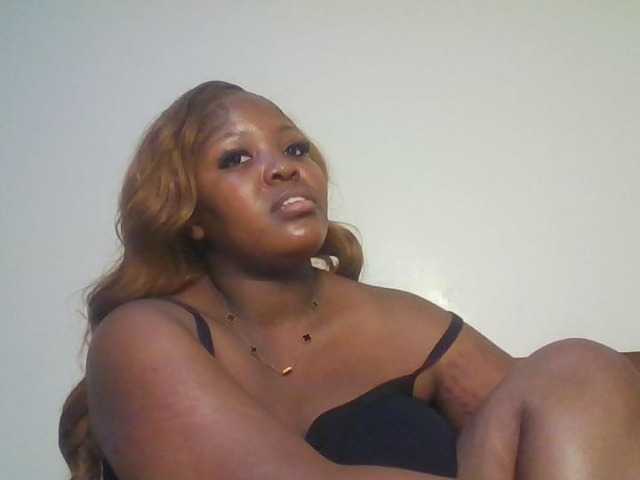 CuteTinkerbella live cam on BongaCams