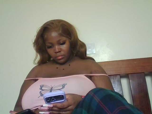 CuteTinkerbella live cam on BongaCams