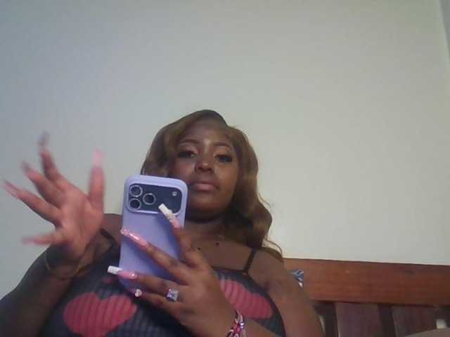 CuteTinkerbella live cam on BongaCams