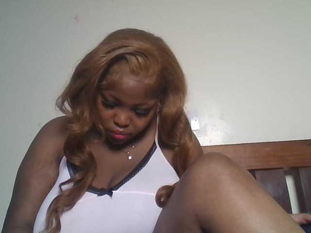 CuteTinkerbella live cam on BongaCams