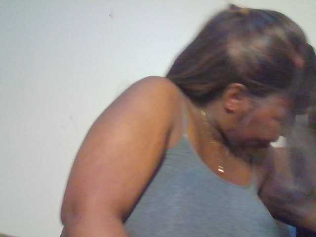 CuteTinkerbella, live now on BongaCams