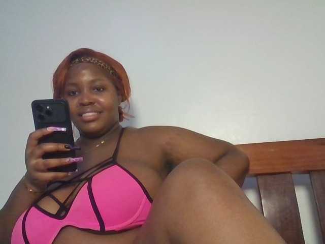 CuteTinkerbella live cam on BongaCams