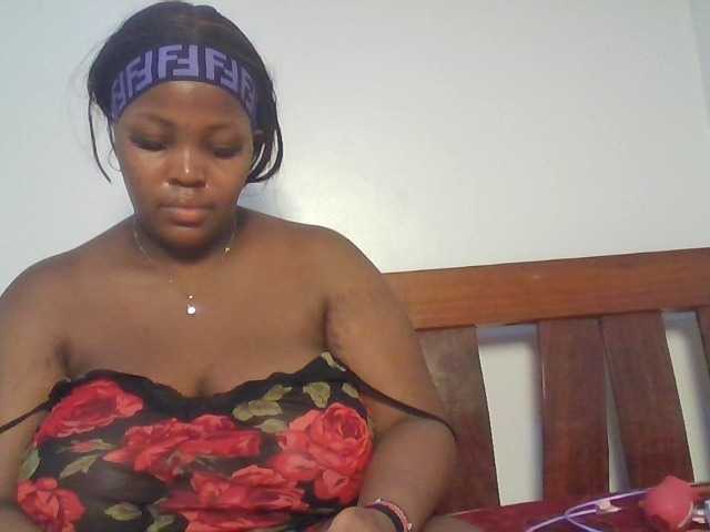 CuteTinkerbella live cam preview