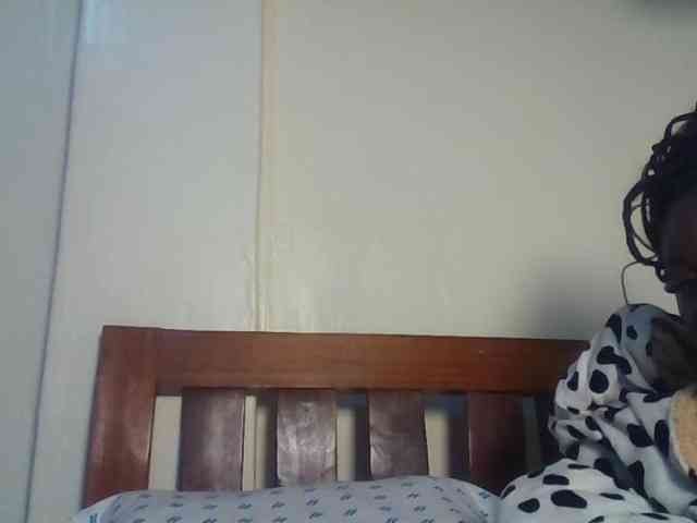 CuteTinkerbella webcam