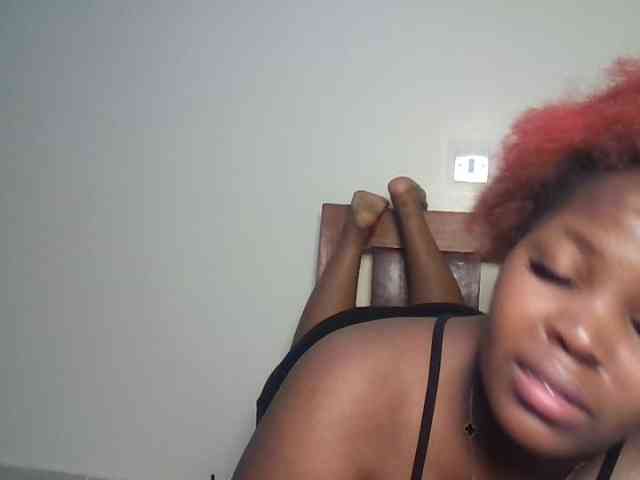 CuteTinkerbella webcam