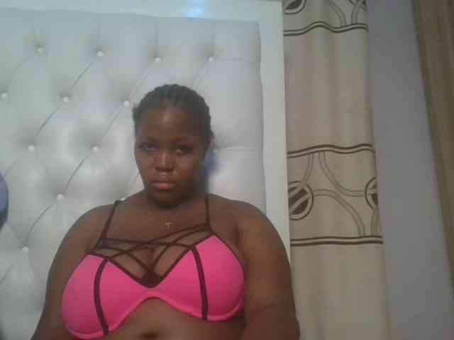 CuteTinkerbella webcam