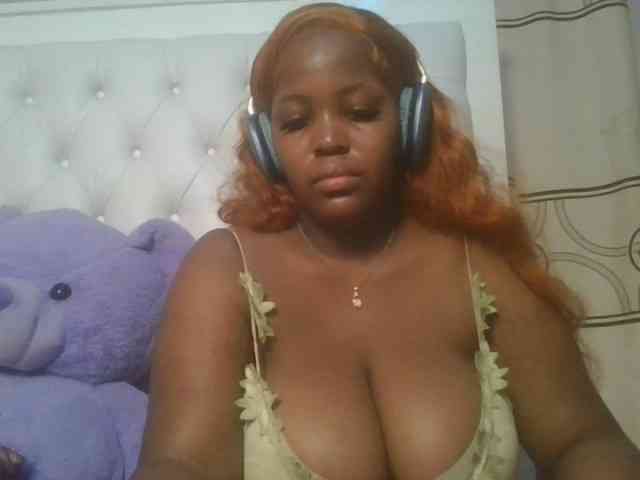 CuteTinkerbella webcam