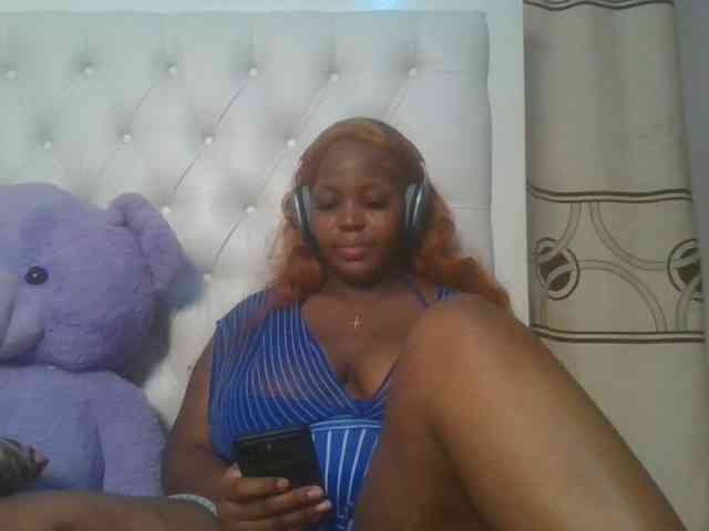 CuteTinkerbella webcam