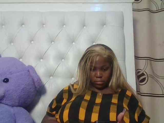 CuteTinkerbella webcam