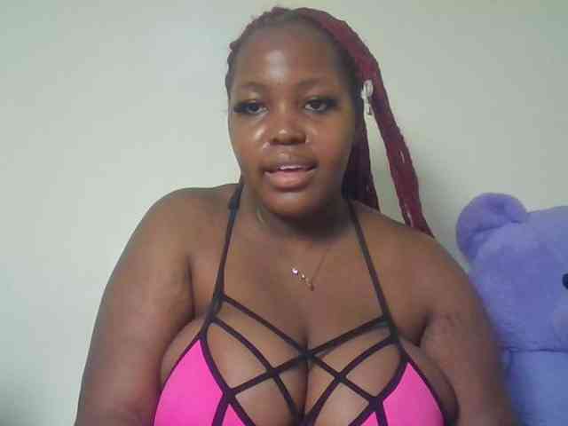 CuteTinkerbella webcam
