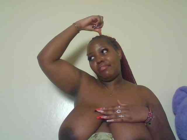 CuteTinkerbella webcam