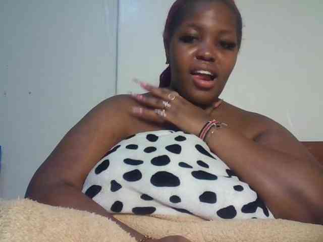 CuteTinkerbella webcam