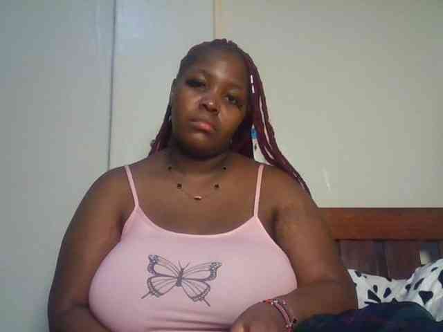 CuteTinkerbella webcam