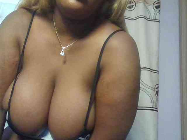 CuteTinkerbella webcam