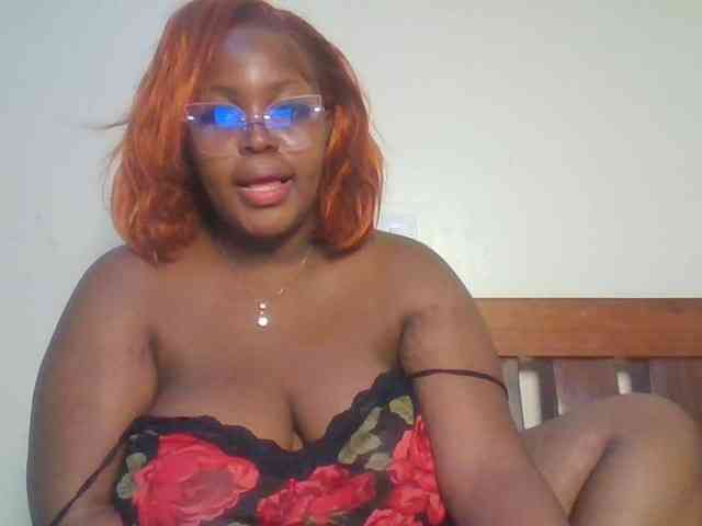 CuteTinkerbella webcam