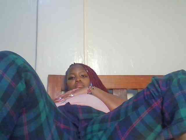 CuteTinkerbella webcam