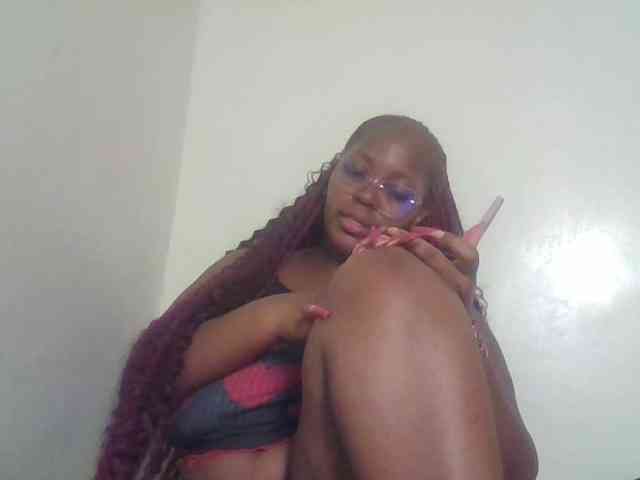 CuteTinkerbella webcam
