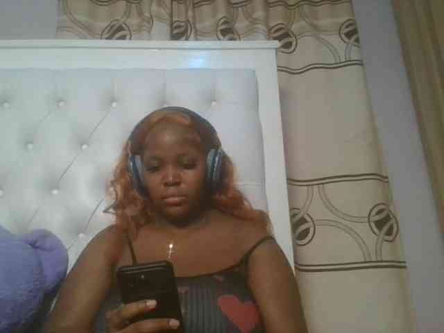 CuteTinkerbella webcam