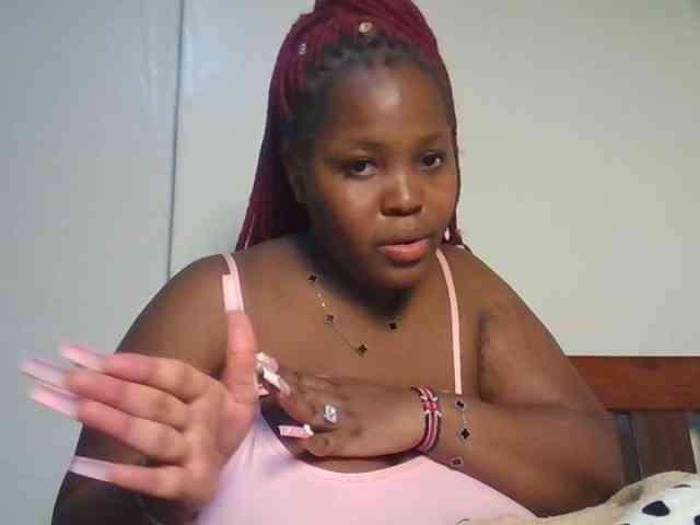 CuteTinkerbella webcam