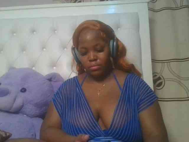 CuteTinkerbella webcam