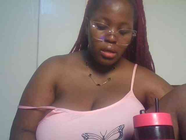 CuteTinkerbella webcam