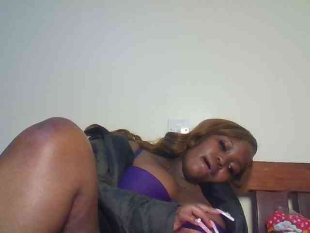 CuteTinkerbella's webcam live show
