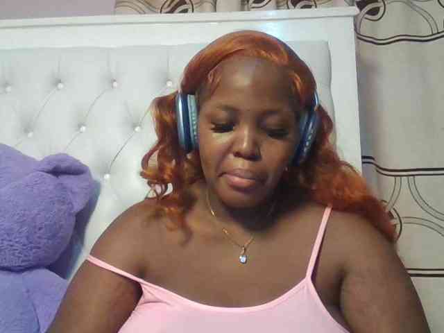 CuteTinkerbella webcam