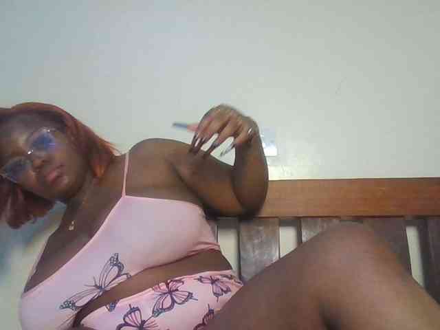 CuteTinkerbella webcam
