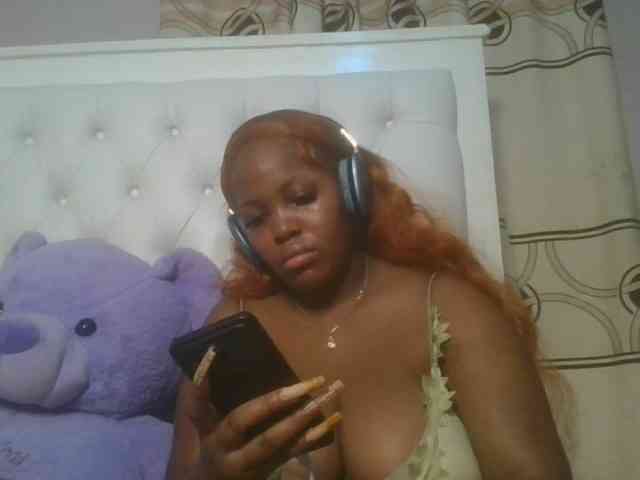 CuteTinkerbella webcam