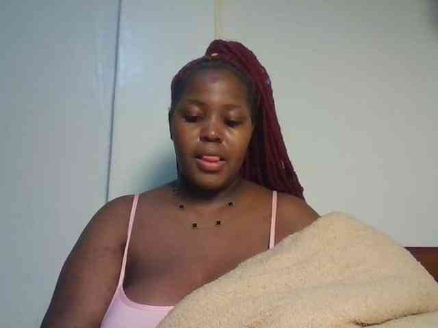CuteTinkerbella webcam