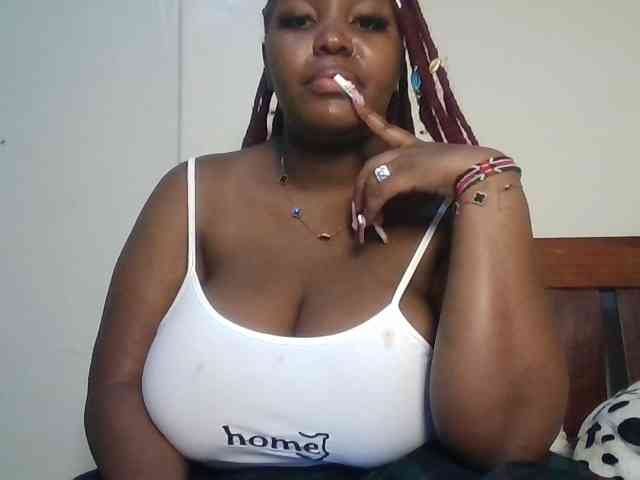 CuteTinkerbella webcam