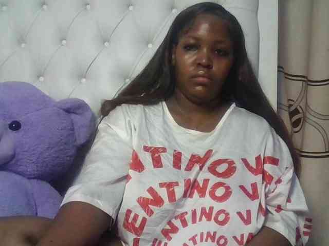 CuteTinkerbella webcam